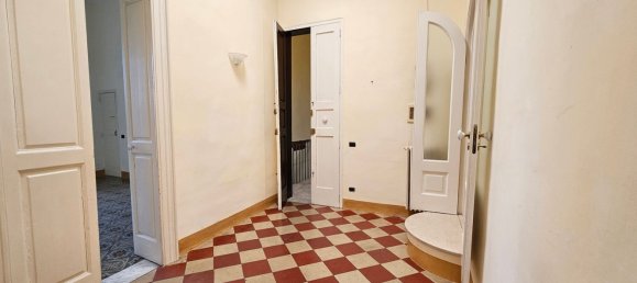 4 rooms Apartment in Lecce, Italy No. 306400 3