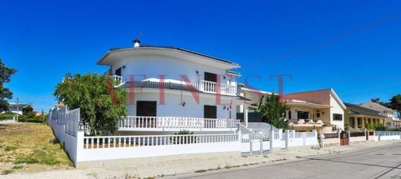 5 bedrooms Villa in Seixal, Portugal No. 132725 15