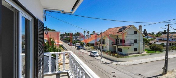 5 bedrooms Villa in Seixal, Portugal No. 132725 33