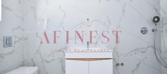 5 bedrooms Villa in Seixal, Portugal No. 132725 9