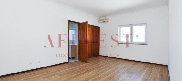 5 bedrooms Villa in Seixal, Portugal No. 132725 37