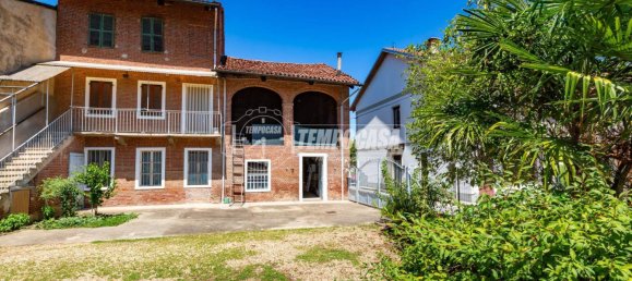 Casa de 5 divisões em Santena, Italy N.º 296384 3