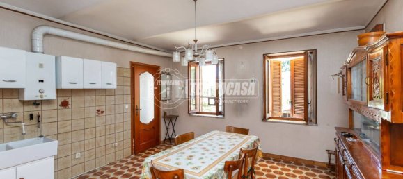 Casa de 5 divisões em Santena, Italy N.º 296384 11