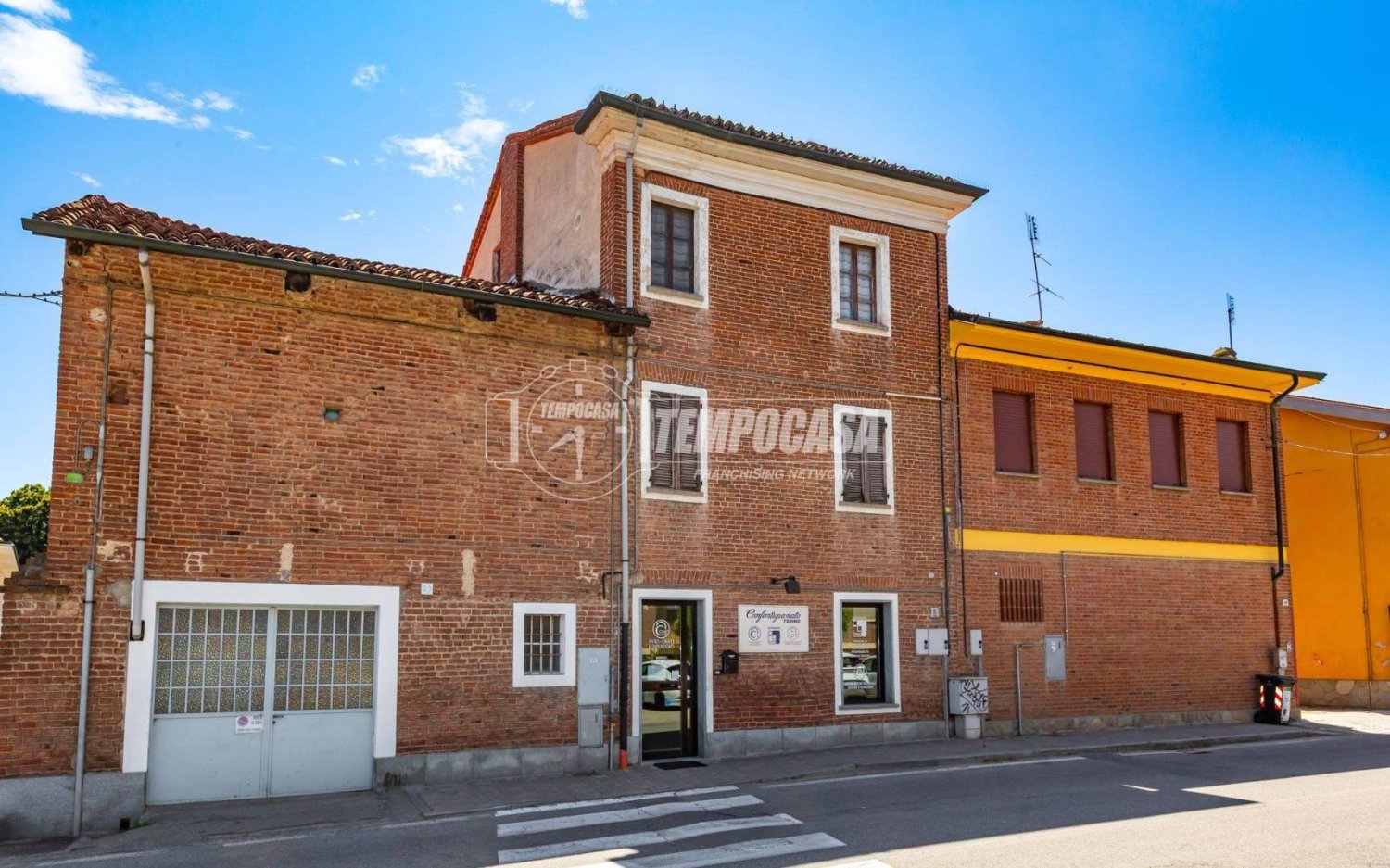 Casa de 5 divisões em Santena, Italy N.º 296384