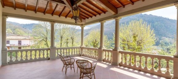 8 bedrooms Villa in Bagni di Lucca, Italy No. 84056 18