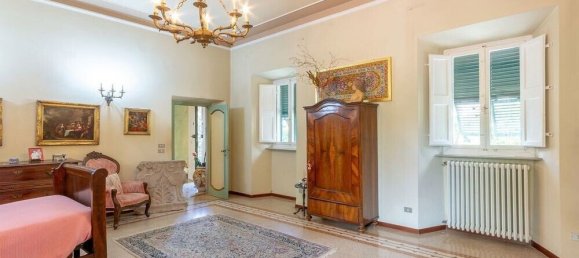 8 bedrooms Villa in Bagni di Lucca, Italy No. 84056 22