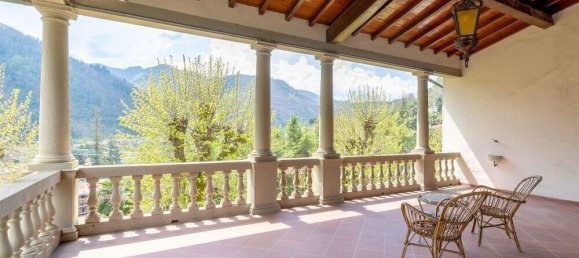 8 bedrooms Villa in Bagni di Lucca, Italy No. 84056 32