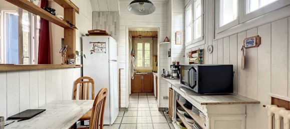 2 bedrooms House in Montgeron, France No. 168963 8