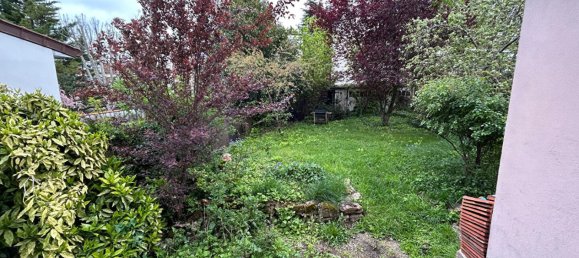 2 bedrooms House in Montgeron, France No. 168963 2