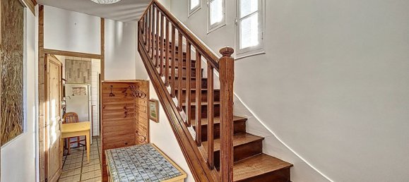 2 bedrooms House in Montgeron, France No. 168963 5