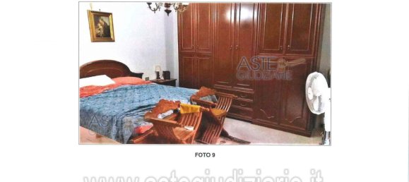 4 rooms Apartment in Prato, Italy No. 39776 11