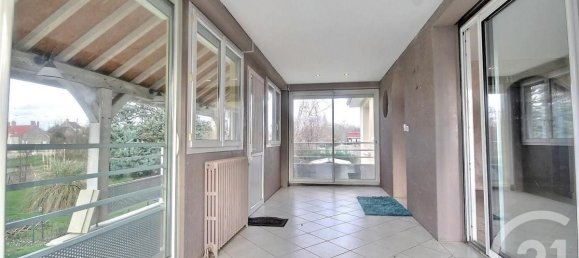 3 bedrooms House in Huisseau-sur-Cosson, France No. 83086 4