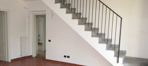 4 rooms Duplex in Rognano, Italy No. 158187 20