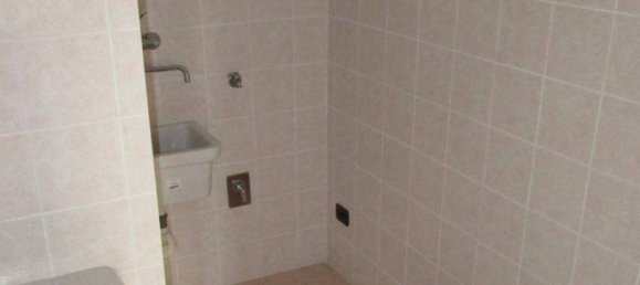 4 rooms Duplex in Rognano, Italy No. 158187 8