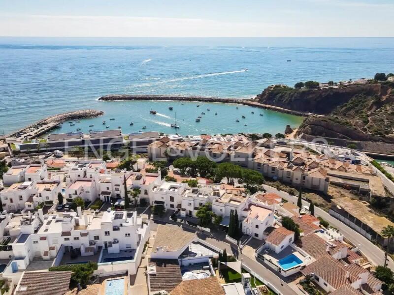 Дом с 3 спальнями в Албуфейра, Португалия № 137113