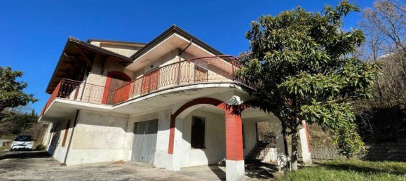 3 bedrooms House in Balsorano, Italy No. 55794 37