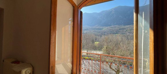 3 bedrooms House in Balsorano, Italy No. 55794 18