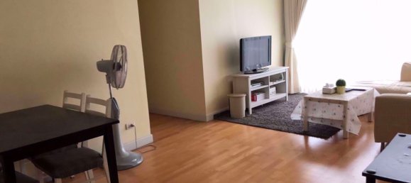 Condominio de 2 dormitorios en Khlong San, Thailand No. 9828 10