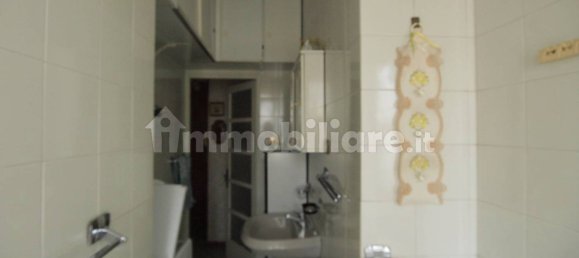 1 bedroom Apartment in Turin, Italy No. 305778 20
