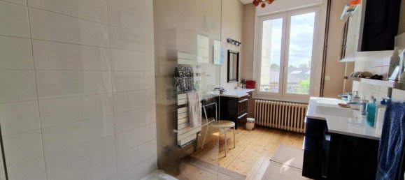 4 Schlafzimmer Haus in Saumur, France, Nr. 331122 9