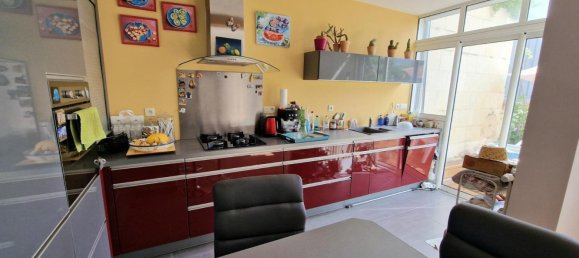 4 Schlafzimmer Haus in Saumur, France, Nr. 331122 3