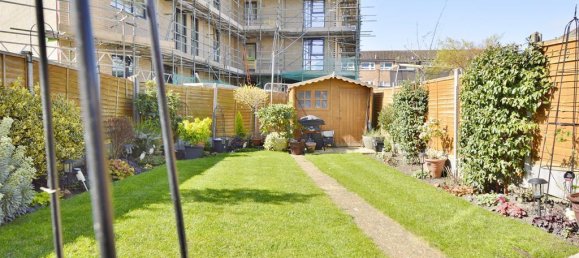 2 bedrooms Commercial property in London, United Kingdom No. 12457 6