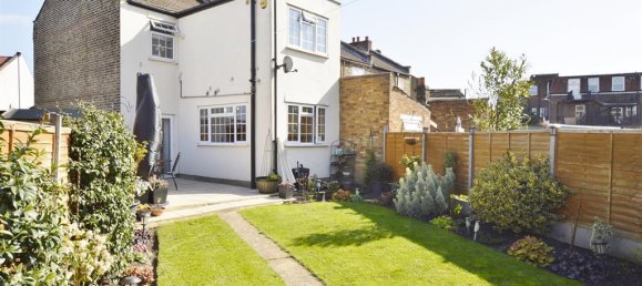 2 bedrooms Commercial property in London, United Kingdom No. 12457 5