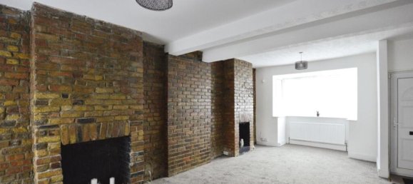 2 bedrooms Commercial property in London, United Kingdom No. 12457 2