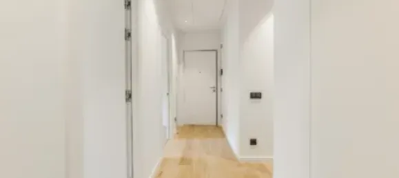 3 Schlafzimmer Wohnung in Eixample, Spain, Nr. 83963 4