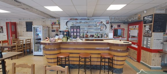 217m² Commercial property in Clairfontaine, France No. 242900 3