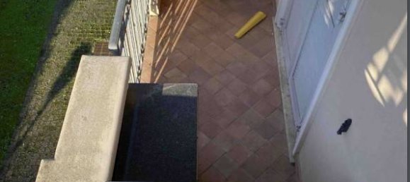 Apartamento de 3 dormitorios en Massa, Italy No. 49435 15