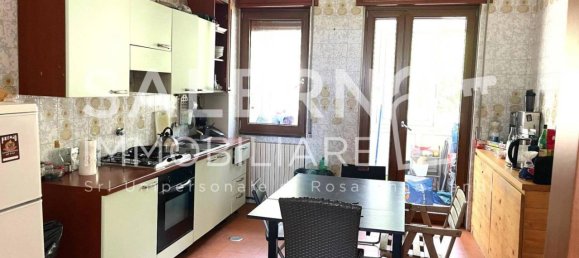 5غرفة شقة في Salerno, Italy رقم 36775 17