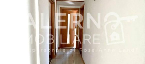 5غرفة شقة في Salerno, Italy رقم 36775 15