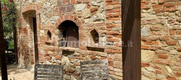 3 bedrooms House in Castiglione del Lago, Italy No. 168966 31