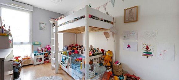 2 chambres Appartement à Clichy, France No. 170997 8