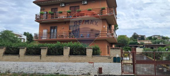 4 bedrooms Apartment in Zagarolo, Italy No. 358211 20