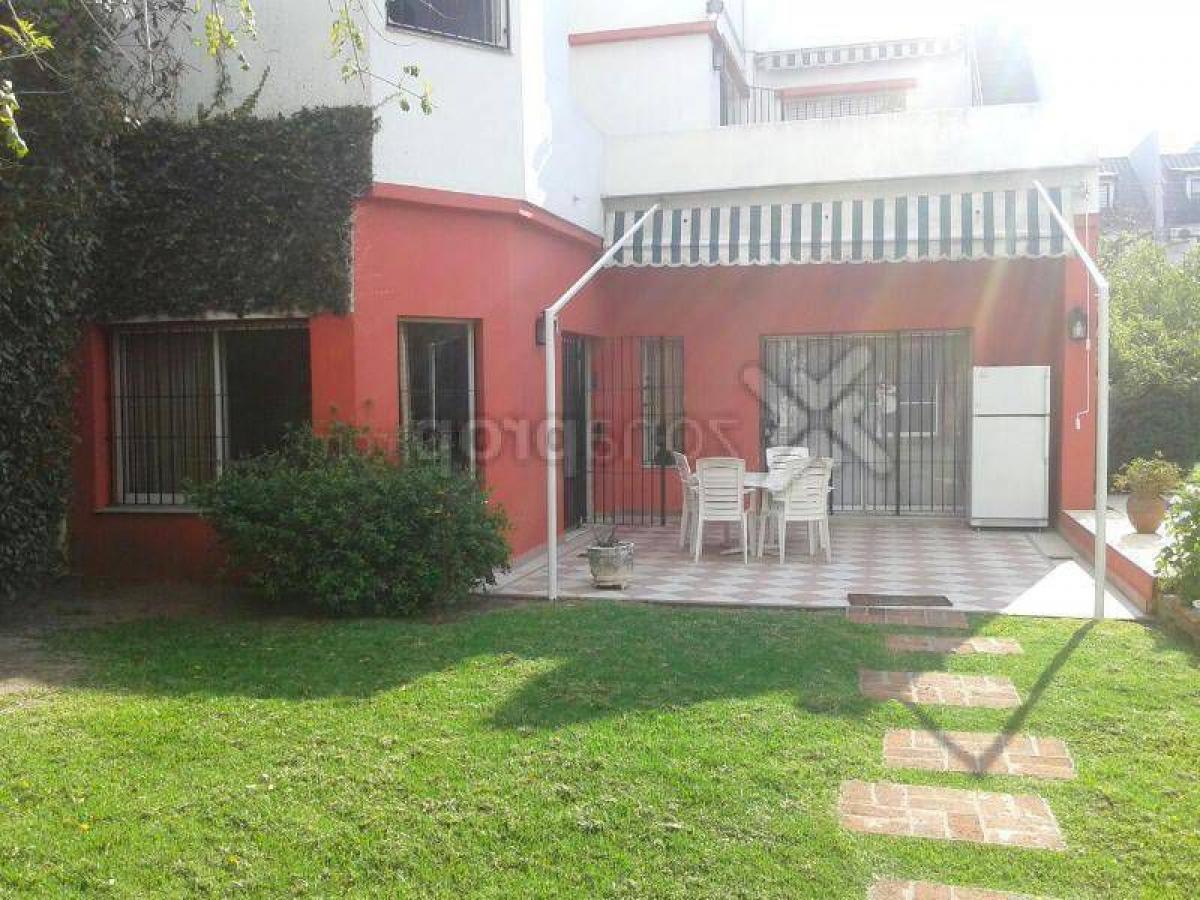 4 bedrooms House in Vicente Lopez, Argentina No. 60330