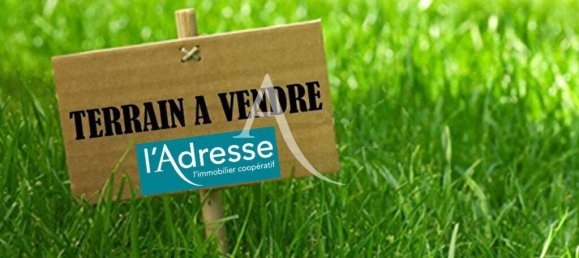 769m² Land in Laval, France No. 207623 2