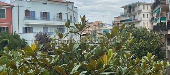 1 Schlafzimmer Wohnung in Borghetto Santo Spirito, Italy, Nr. 290742 32