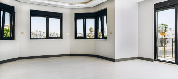 Villa 7+2 in Antalya, Turkey No. 10912 10