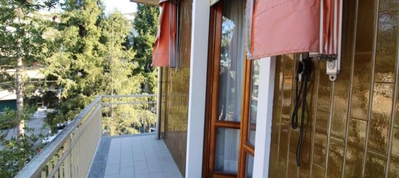 3 rooms Apartment in Salsomaggiore Terme, Italy No. 64461 2