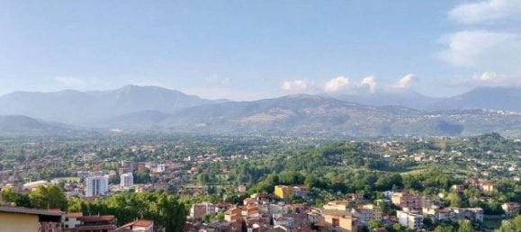 1 bedroom Apartment in Frosinone, Italy No. 302987 2