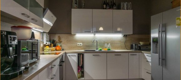 8 rooms Townhouse in Gotha, Germany No. 177898 10