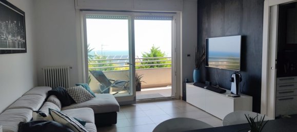 Apartamento de 3 divisões em Montesilvano, Italy N.º 1773 2