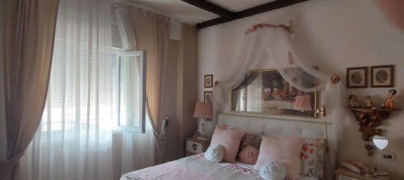 Apartamento de 4 divisões em Carrara, Italy N.º 45441 32
