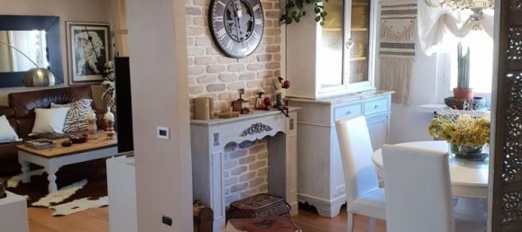 Apartamento de 4 divisões em Carrara, Italy N.º 45441 6