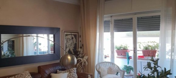 Apartamento de 4 divisões em Carrara, Italy N.º 45441 23