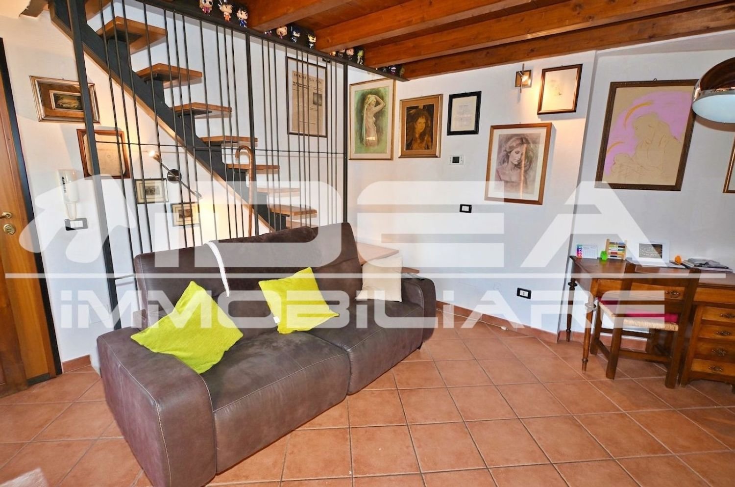 3 bedrooms Apartment in Modena, Italy No. 331406