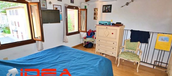 3 bedrooms Apartment in Modena, Italy No. 331406 5