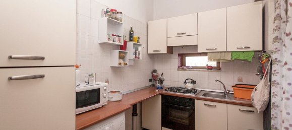 3 Schlafzimmer Wohnung in Turin, Italy, Nr. 380792 7
